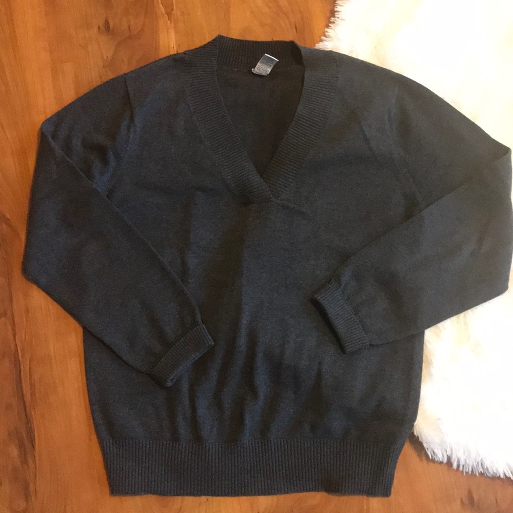 GAP V Neck Sweater Size XL